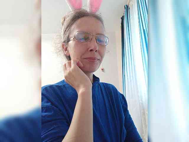 -Queen-Margo- webcam