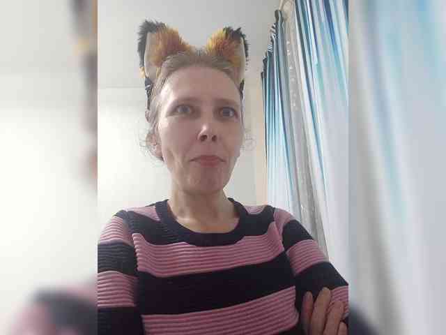 -Queen-Margo- webcam
