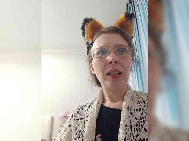 -Queen-Margo- webcam