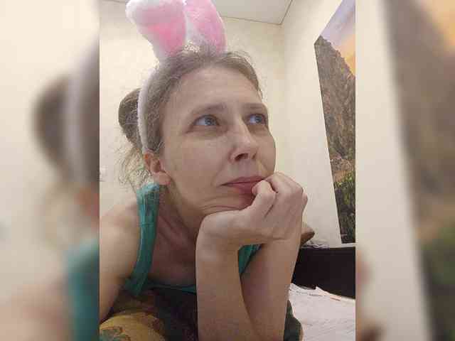 -Queen-Margo- webcam