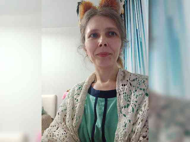 -Queen-Margo- webcam