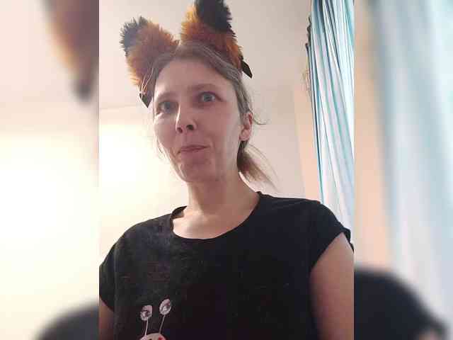 -Queen-Margo- webcam