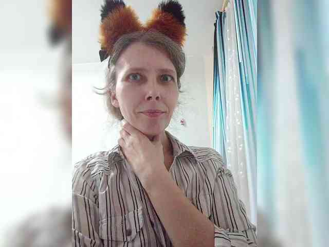-Queen-Margo- webcam