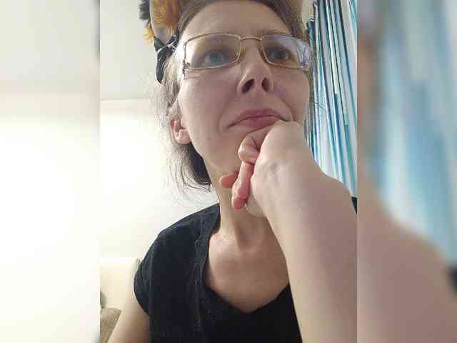 -Queen-Margo- webcam