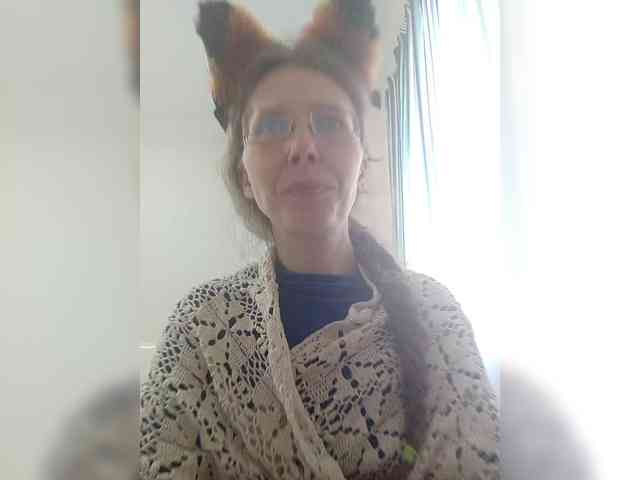 -Queen-Margo- webcam