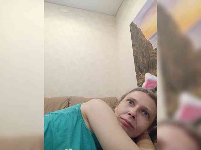-Queen-Margo- webcam