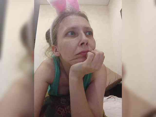 -Queen-Margo- webcam