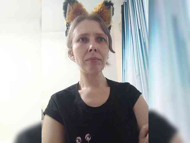 -Queen-Margo- webcam
