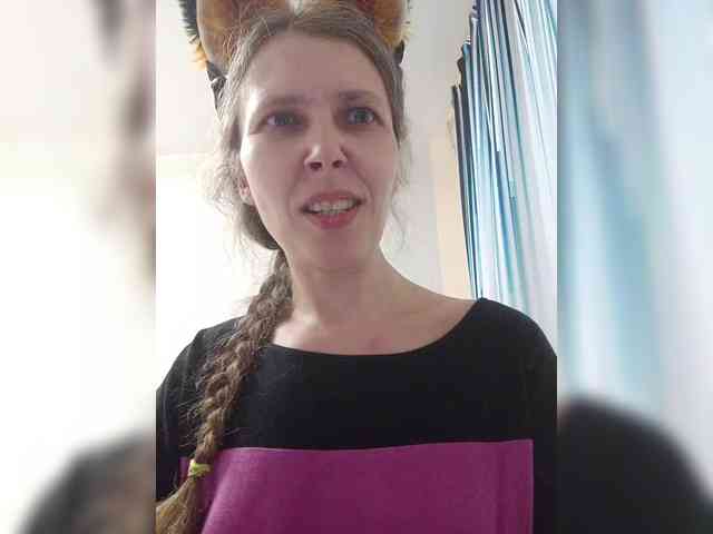 -Queen-Margo- webcam