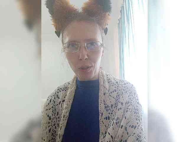 -Queen-Margo- webcam