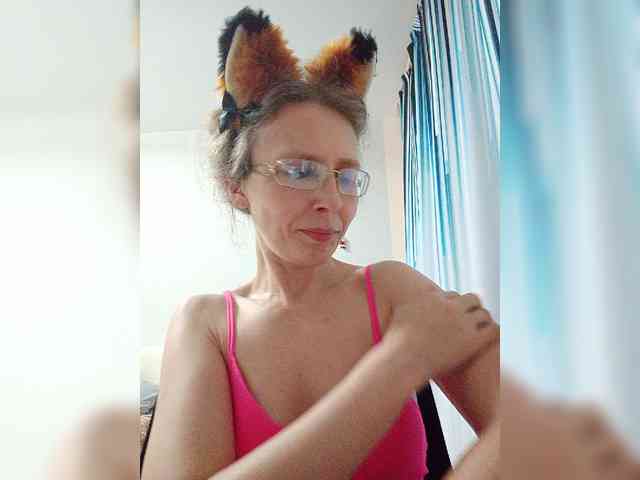 -queen-margo- -queen-margo-