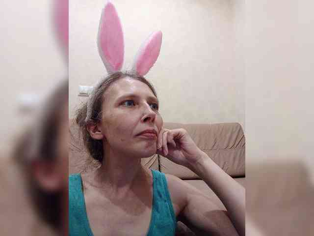 -Queen-Margo- webcam