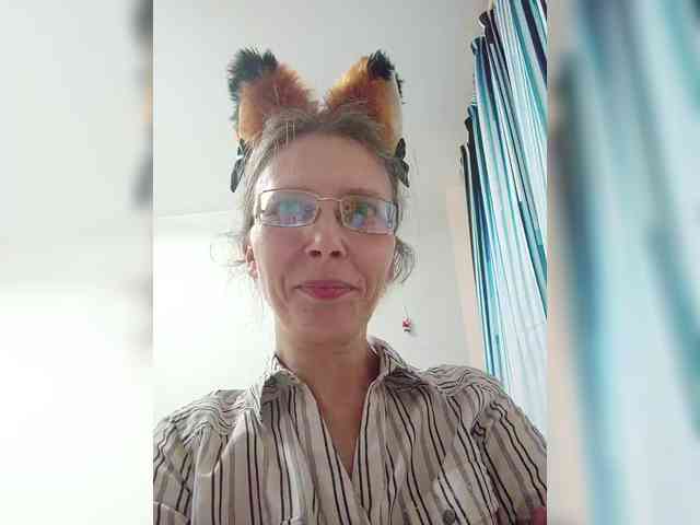 -Queen-Margo- webcam