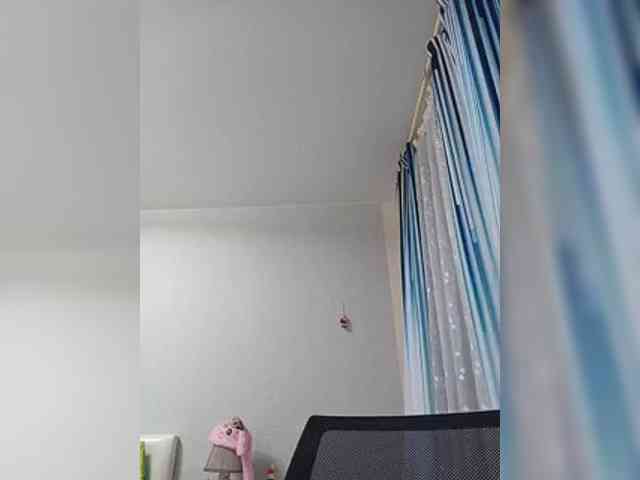 -Queen-Margo- webcam