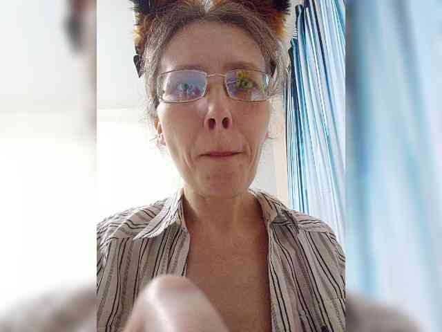 -Queen-Margo- webcam
