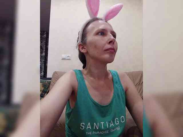 -Queen-Margo- webcam