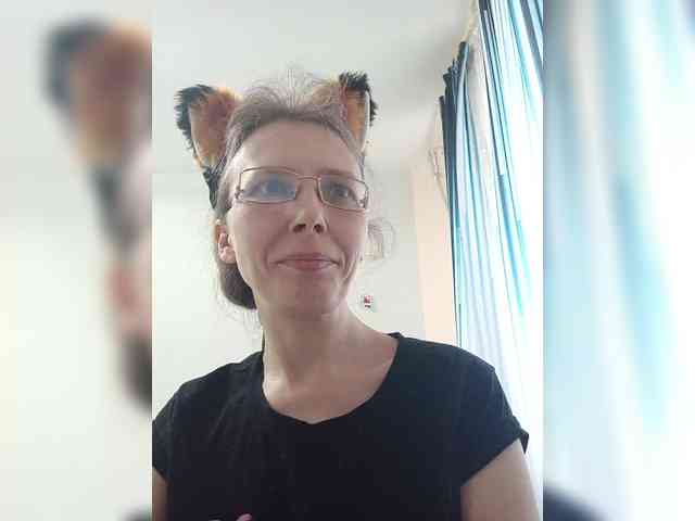 -Queen-Margo- webcam