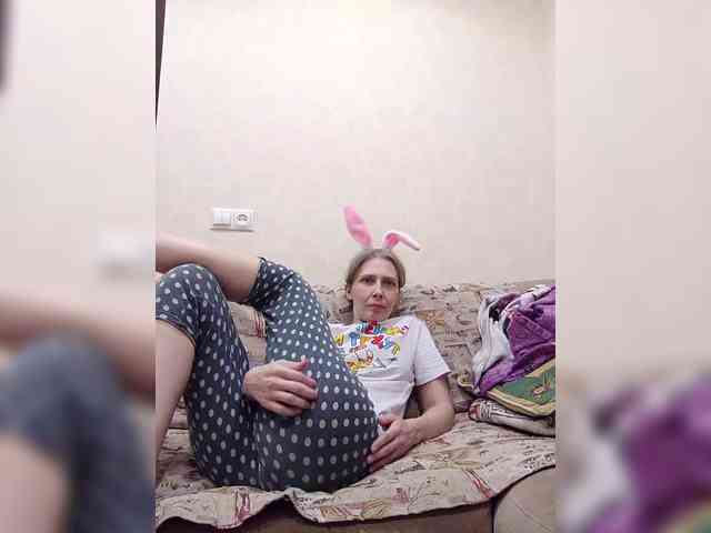 -Queen-Margo- webcam