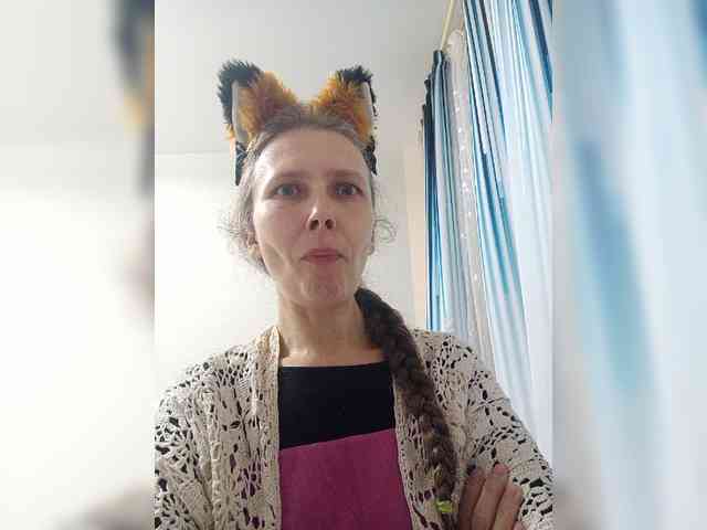 -Queen-Margo- webcam