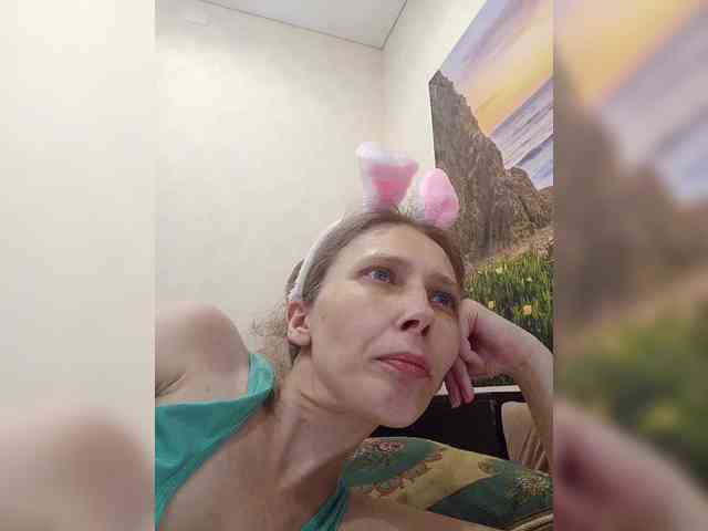 -Queen-Margo- webcam