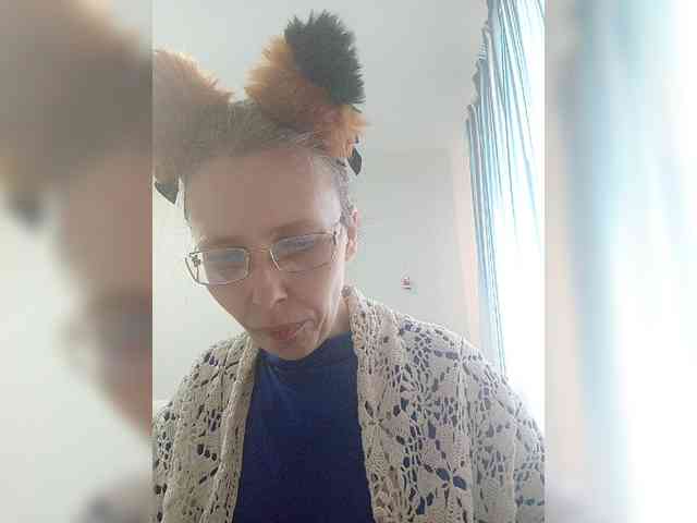 -Queen-Margo- webcam