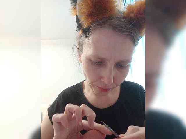 -Queen-Margo- webcam