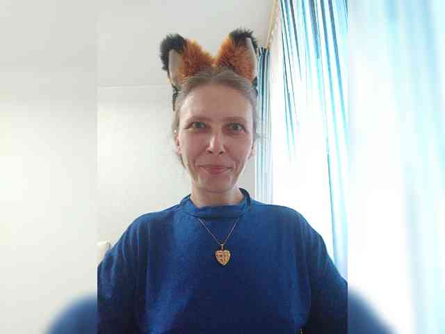 -Queen-Margo- webcam
