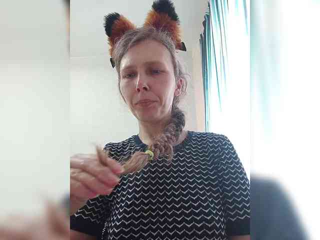 -Queen-Margo- webcam