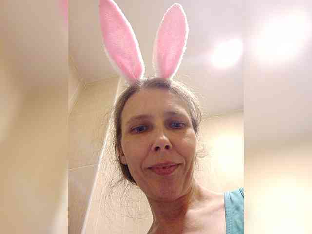 -Queen-Margo- webcam