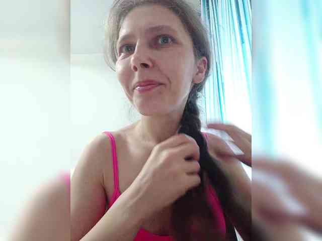 -Queen-Margo- webcam