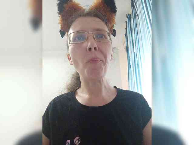 -Queen-Margo- webcam