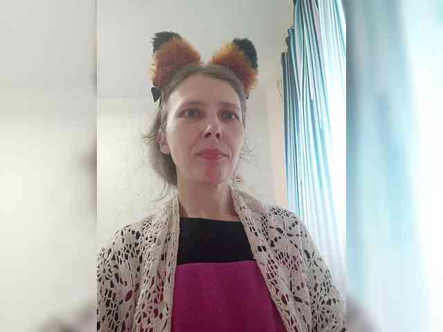 -Queen-Margo- webcam