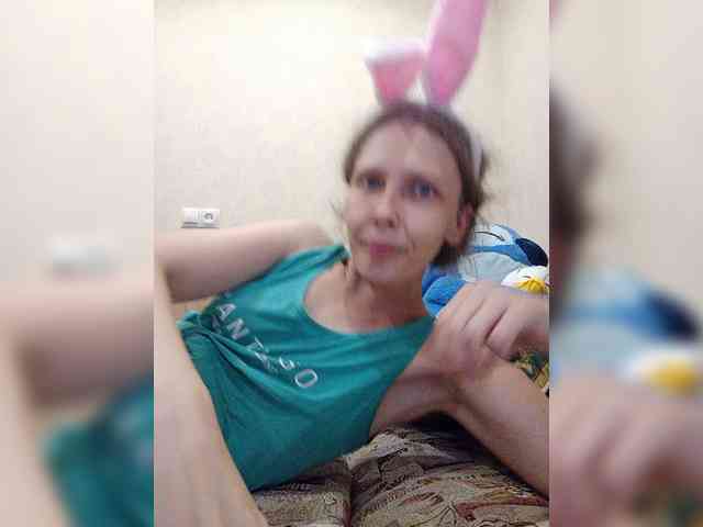 -Queen-Margo- webcam