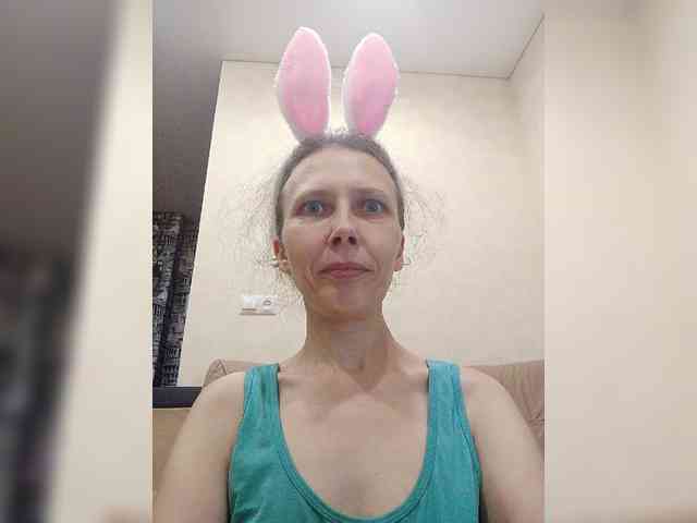 -Queen-Margo- webcam
