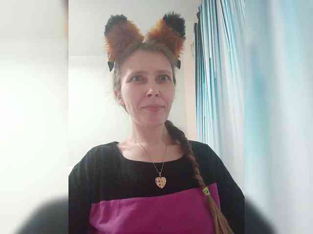 -Queen-Margo- webcam