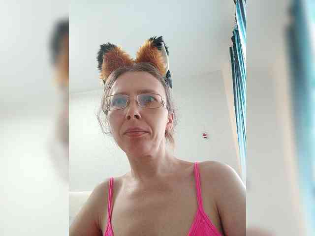-Queen-Margo- webcam