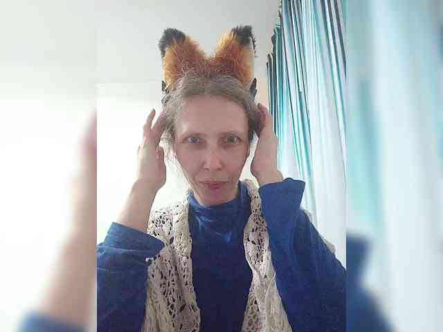 -Queen-Margo- webcam