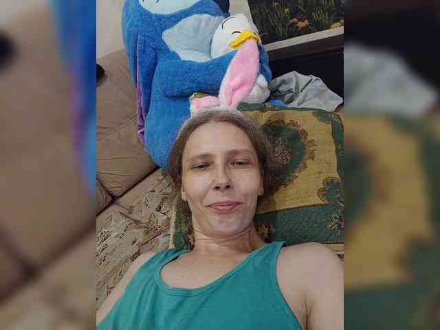 -Queen-Margo- webcam