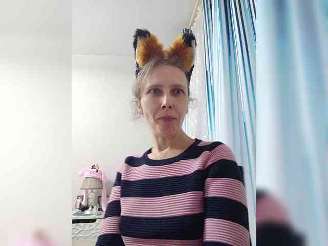 -Queen-Margo- webcam