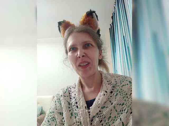 -Queen-Margo- webcam