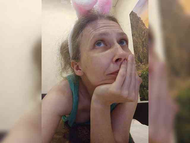 -Queen-Margo- webcam