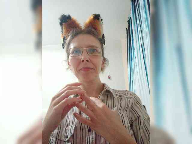 -Queen-Margo- webcam