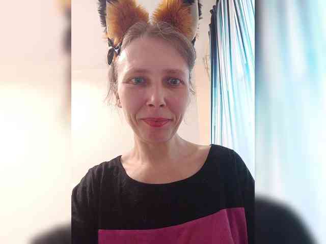 -Queen-Margo- webcam