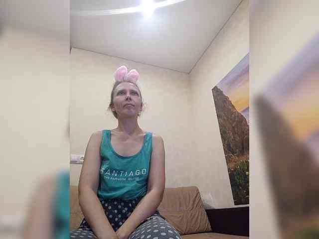 -Queen-Margo- webcam