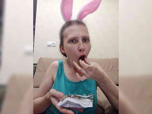-Queen-Margo- webcam