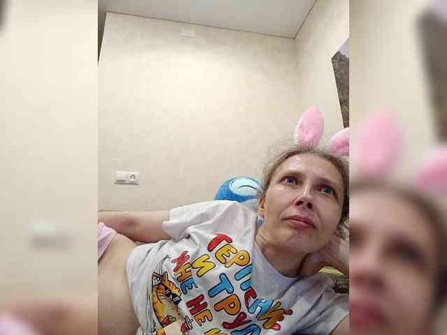 -queen-margo- Live Webcam on BongaCams