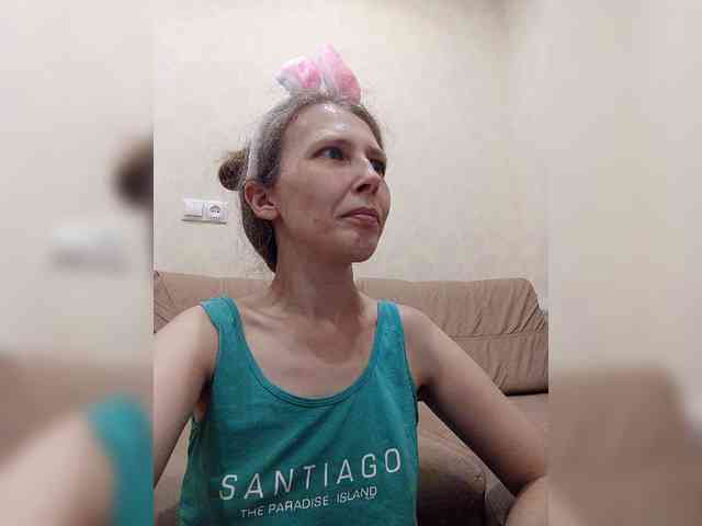 -Queen-Margo- webcam