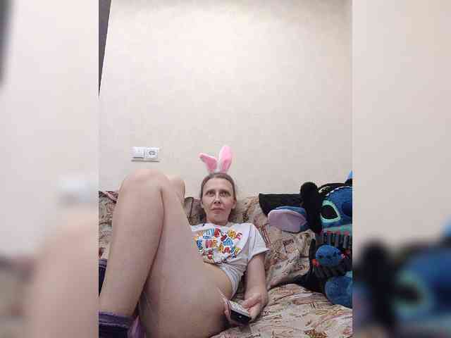 -Queen-Margo- webcam