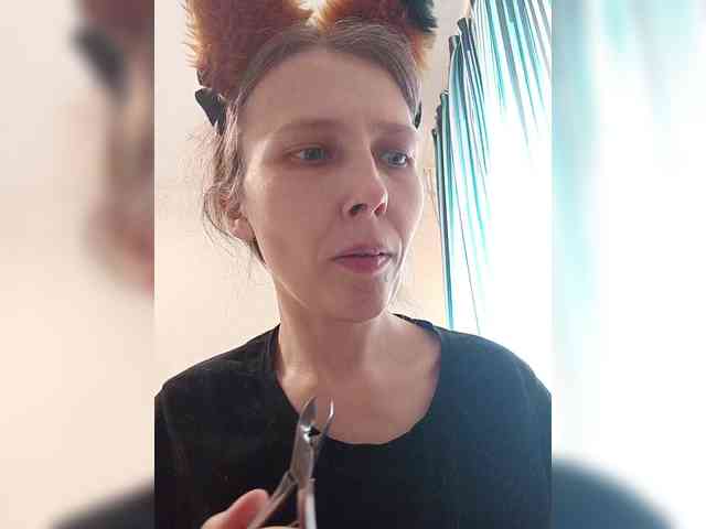 -Queen-Margo- webcam