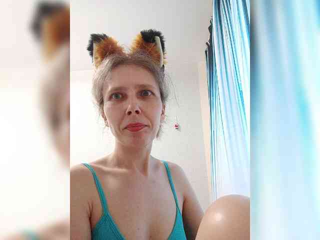 -Queen-Margo- webcam